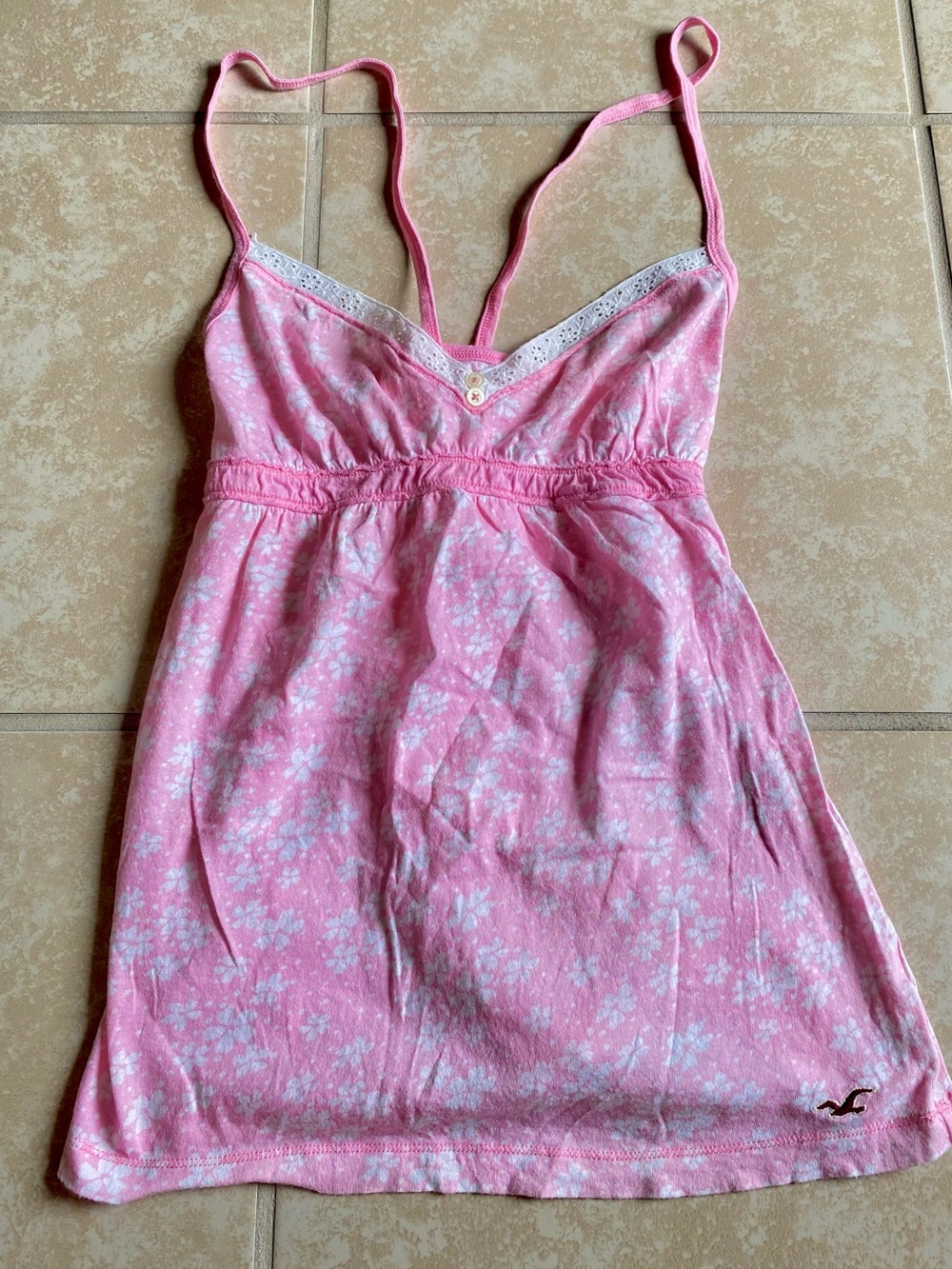 Y2k Hollister pink and white floral babydoll tank top - Picture 4 of 12